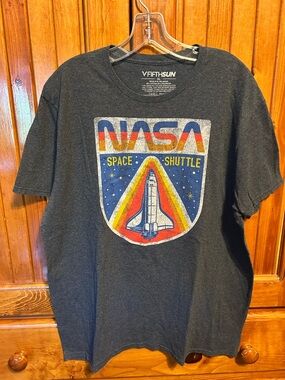 Fifth Sun Multicolor NASA Logo Tee - Charcoal Heather